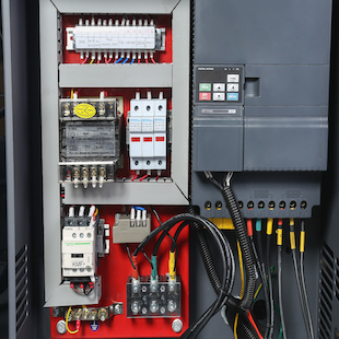 Frequency inverter